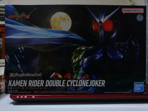 画像1: バンダイ フィギュアライズスタンダード 仮面ライダーW サイクロンジョーカー