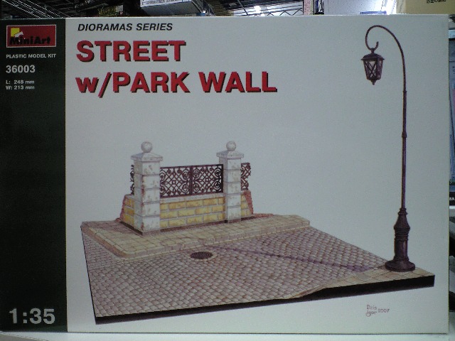 ミニアート 1 35 36003 ジオラマベース3 公園の壁 街灯