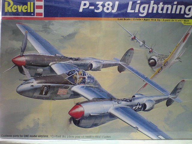 P-38 ライトニング 1/18 ビッグサイズ