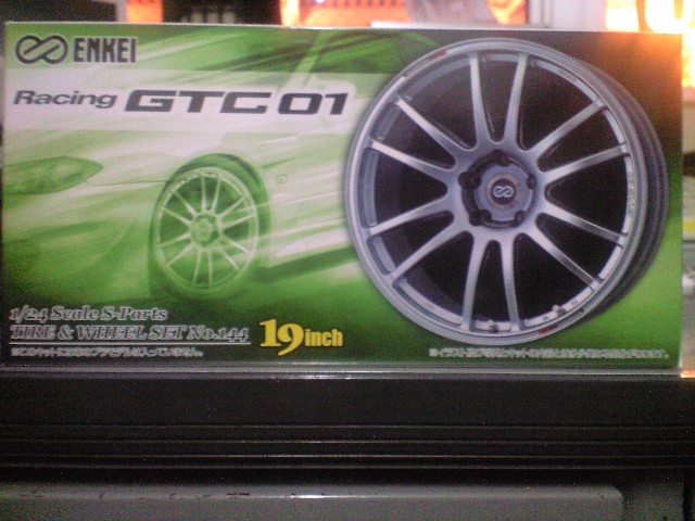 アオシマ 1/24 Sパーツ144 エンケイ GTC 01 アオシマ カラーホイール DAGUE
